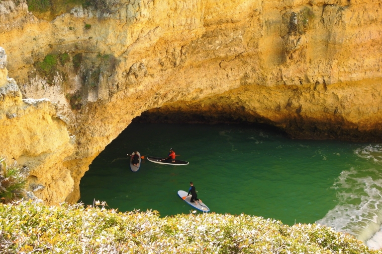Albufeira: kajaktocht door verborgen grotten en afgelegen strandenAlbufufeira: Sao Rafael Beach en Kajakken Sightseeing Tour