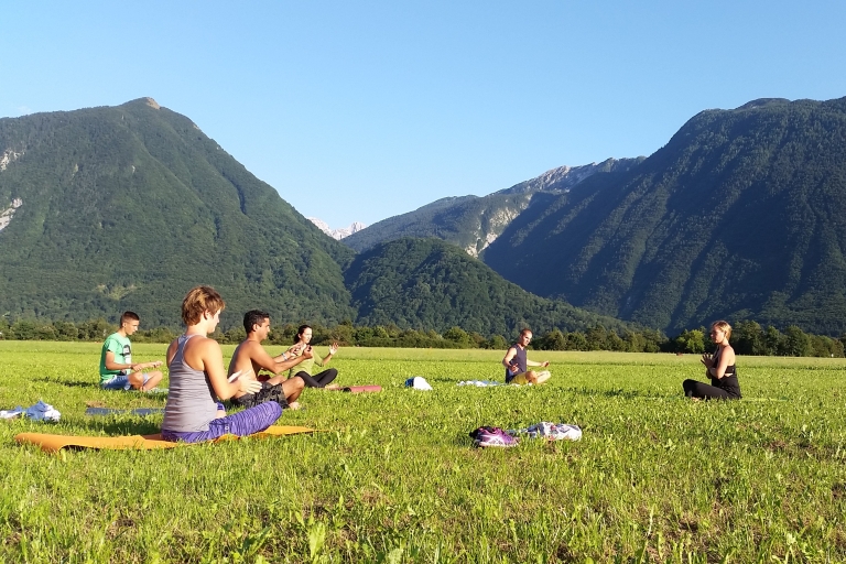 Bovec: Atelier de Yoga pour un Niveaux dans la Vallée de la SočaOption standard
