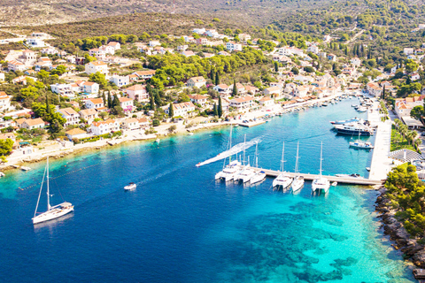 Trogir: White Lagoon, Maslinica & Blue Lagoon Speedboat Tour