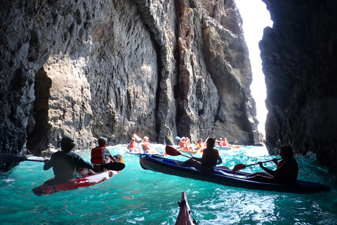 Porto Santo: Kayak Tour from Ponta Calheta Zimbralinho Beach Kayak Tour