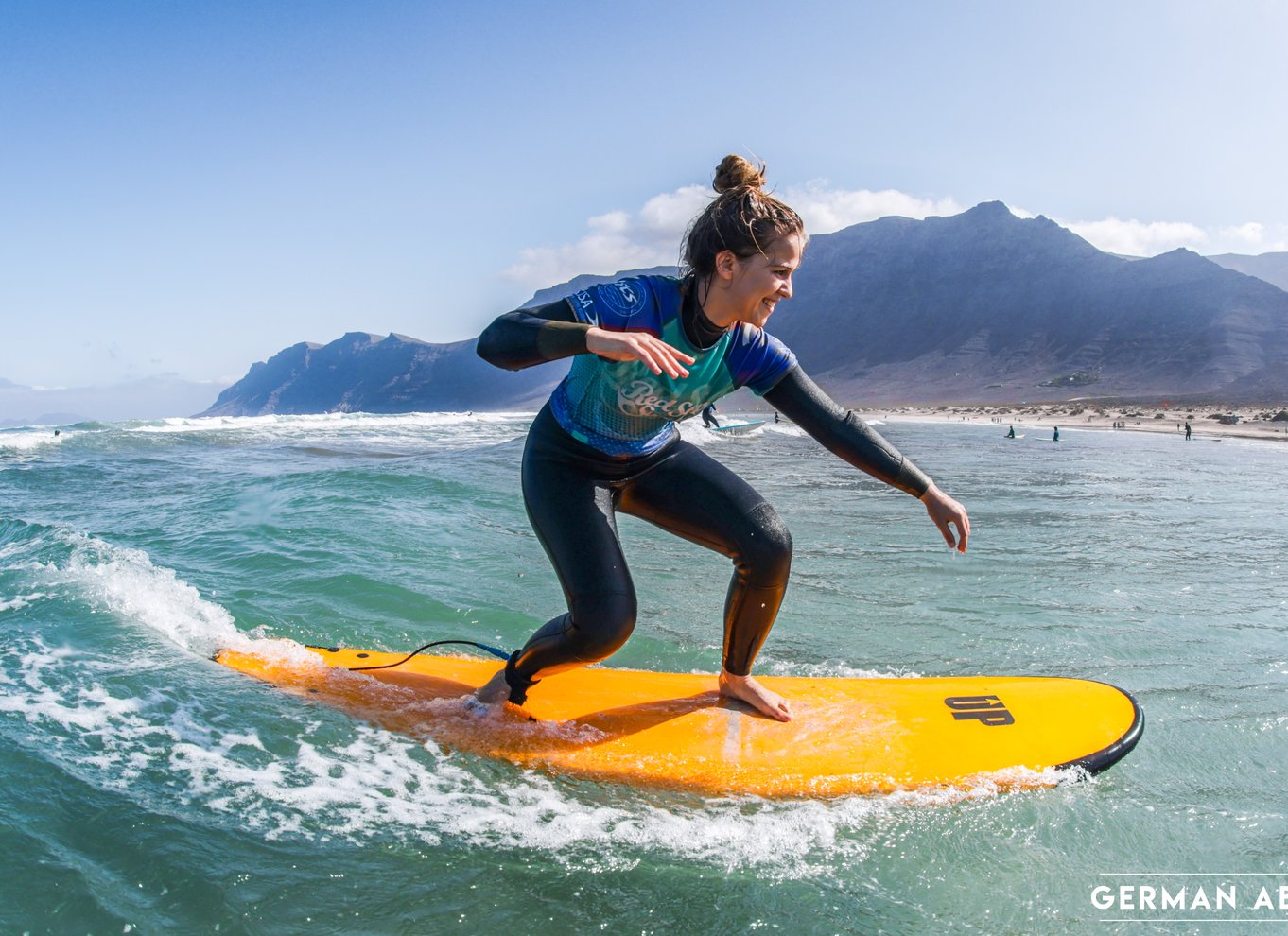 Lanzarote: Famara Beach Surfing lektion for alle niveauer