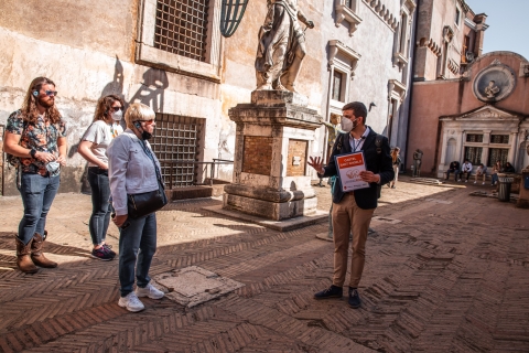 Rom: Geheimnisvolle Führung durch die EngelsburgFührung mit Getränken auf der Terrasse