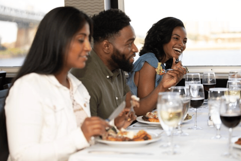 Toronto: Mother's Day Premier Cruise with Brunch or Dinner