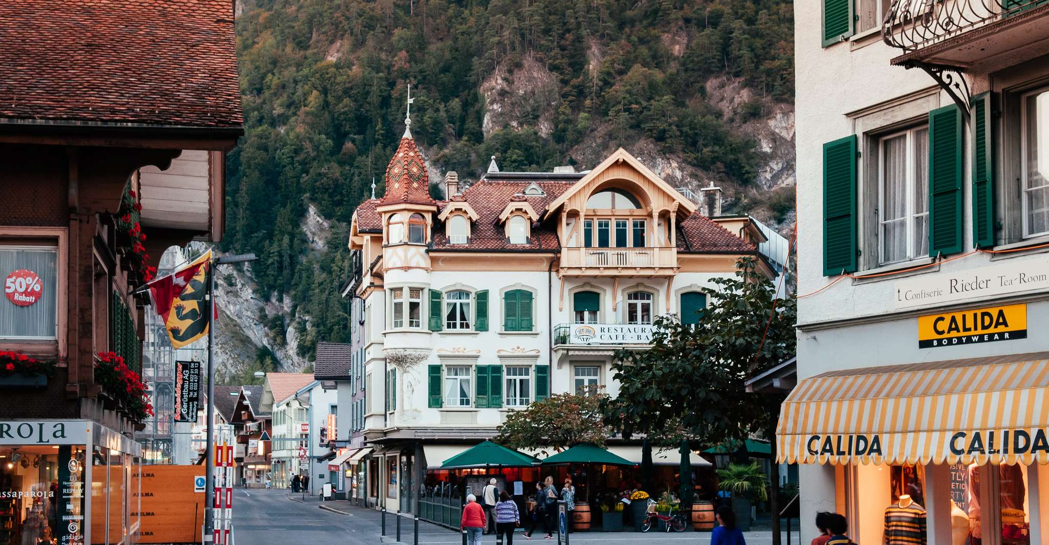 Interlaken Delight, Visite de la ville privée & Escape Harder - Hizvo