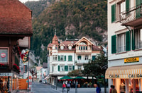 Interlaken Delight, Private City Tour & Harder Escape - Hizvo