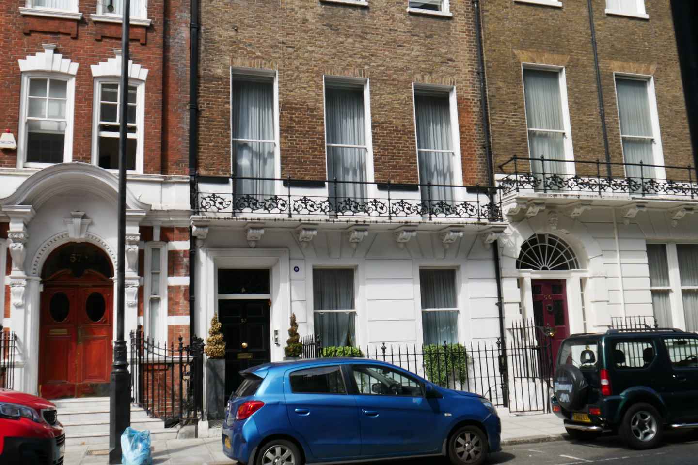 London: The Beatles Walking Tour of Marylebone and Abbey Rd