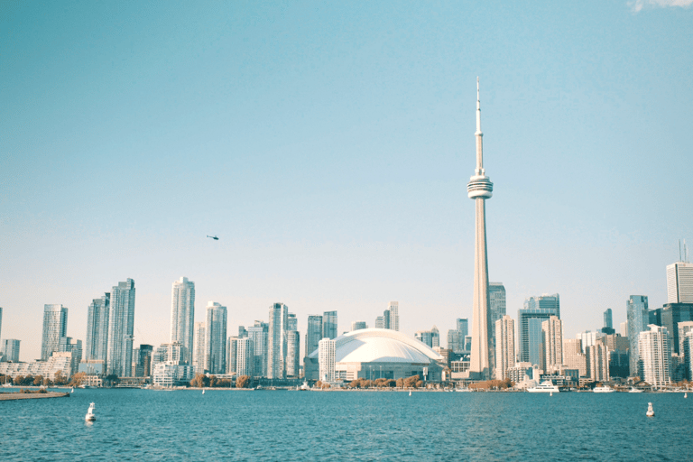 Toronto: Small Group City Sightseeing Day TourGedeelde rondleiding