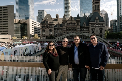 Toronto : journée de visite en petit groupeVisite en groupe