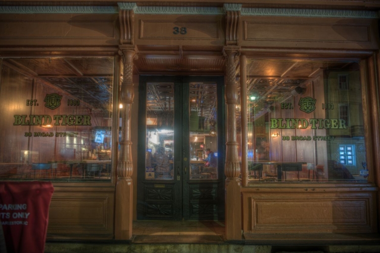 Charleston: indeksowanie pubów z przewodnikiem i wycieczka po nawiedzonej historii