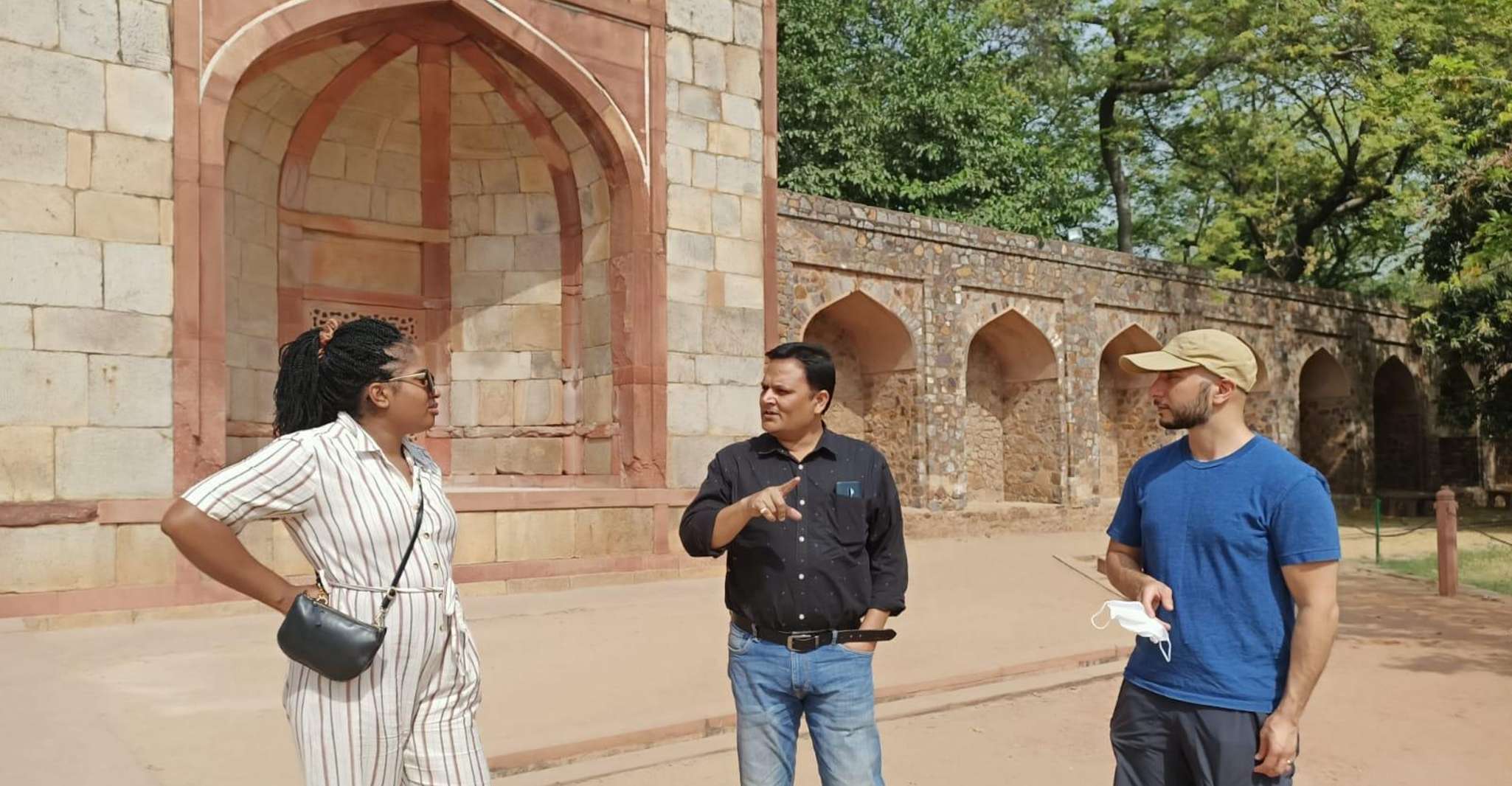 Old and New Delhi, Full-Day Private Tour with Tuktuk Ride - Hizvo
