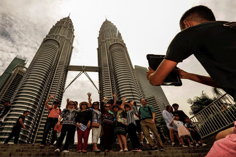 Kuala Lumpur : Visite d'une demi-journée avec les tours jumelles PetronasKuala Lumpur : Visite photo d'une demi-journée avec les tours jumelles Petronas