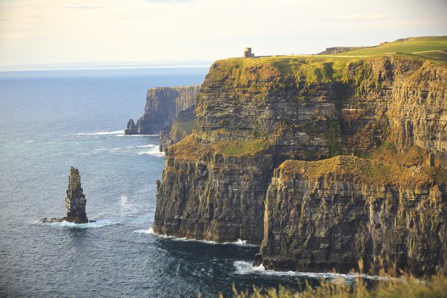 Cliffs of Moher &amp; Galway: Tour auf Italienisch oder Spanisch
