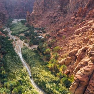 From AlUla: Wadi Dissah Canyon Tour with Lunch and Transfer
