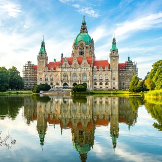 From Hamburg: Private Guided Day Trip to Hanover