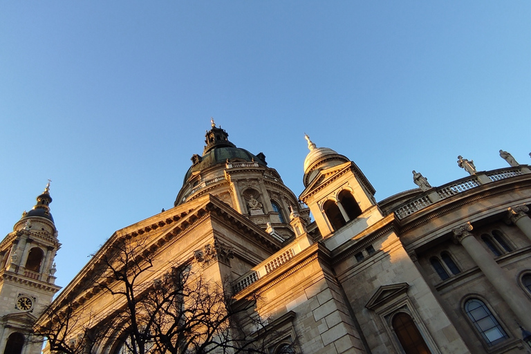 Budapest: Downtown and Jewish Quarter Tour in German