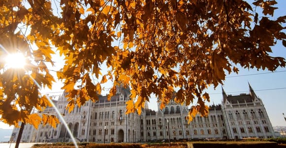 Budapest: City Centre & Jewish Quarter Tour in German