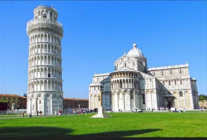 Von Rom aus: Pisa und Florenz Tagestour mit Accademia Museum
