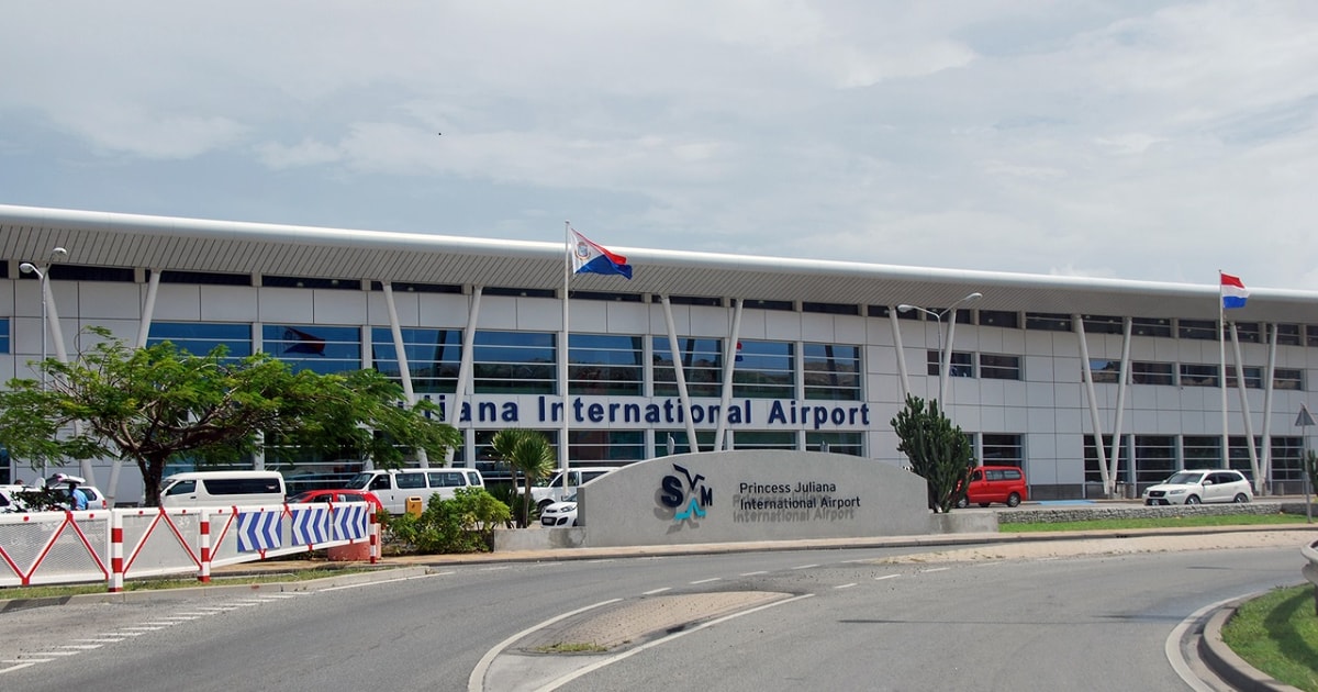 St Maarten Airport: Private Arrival Or Departure Transfers 