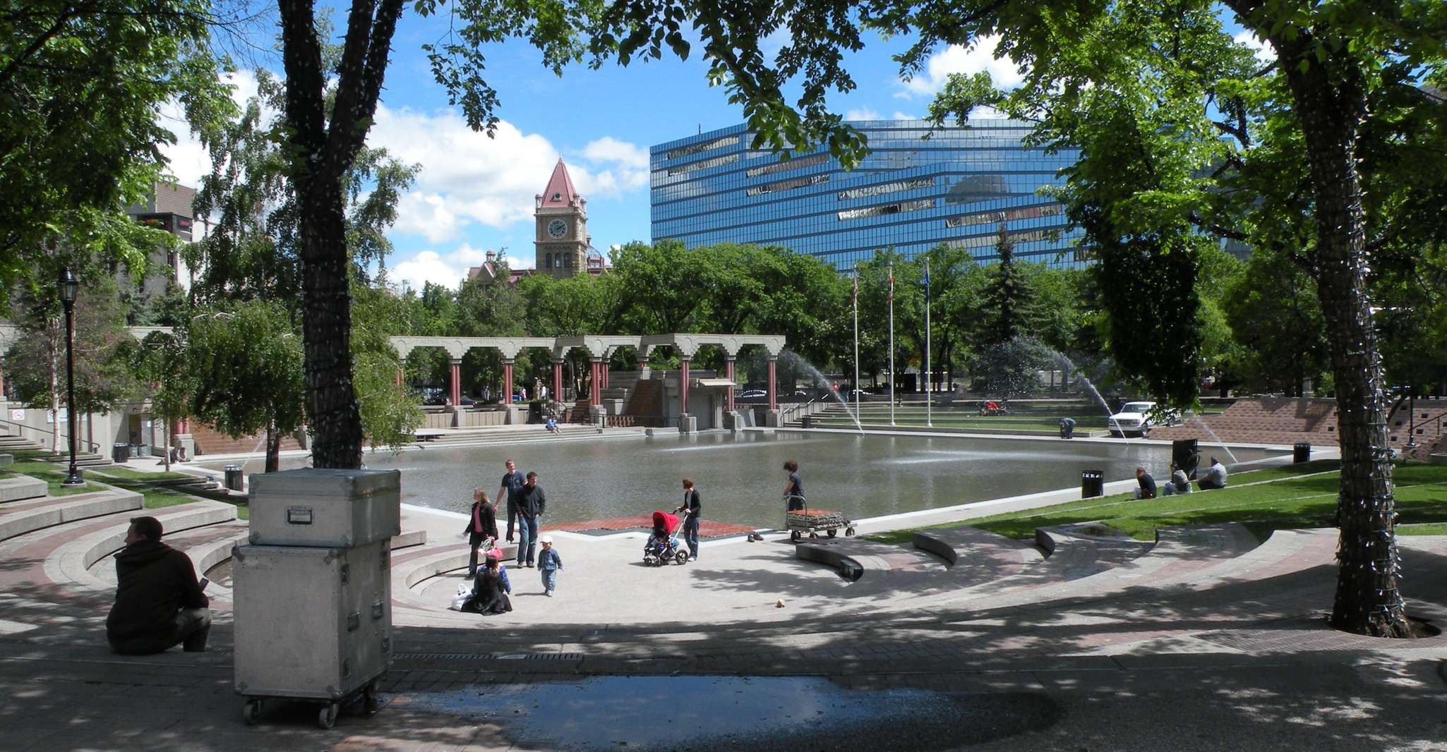 Calgary, City Exploration Smartphone Audio Guide - Hizvo
