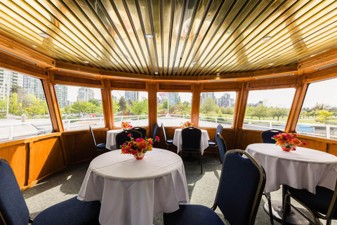 Vancouver: Breakfast with Santa