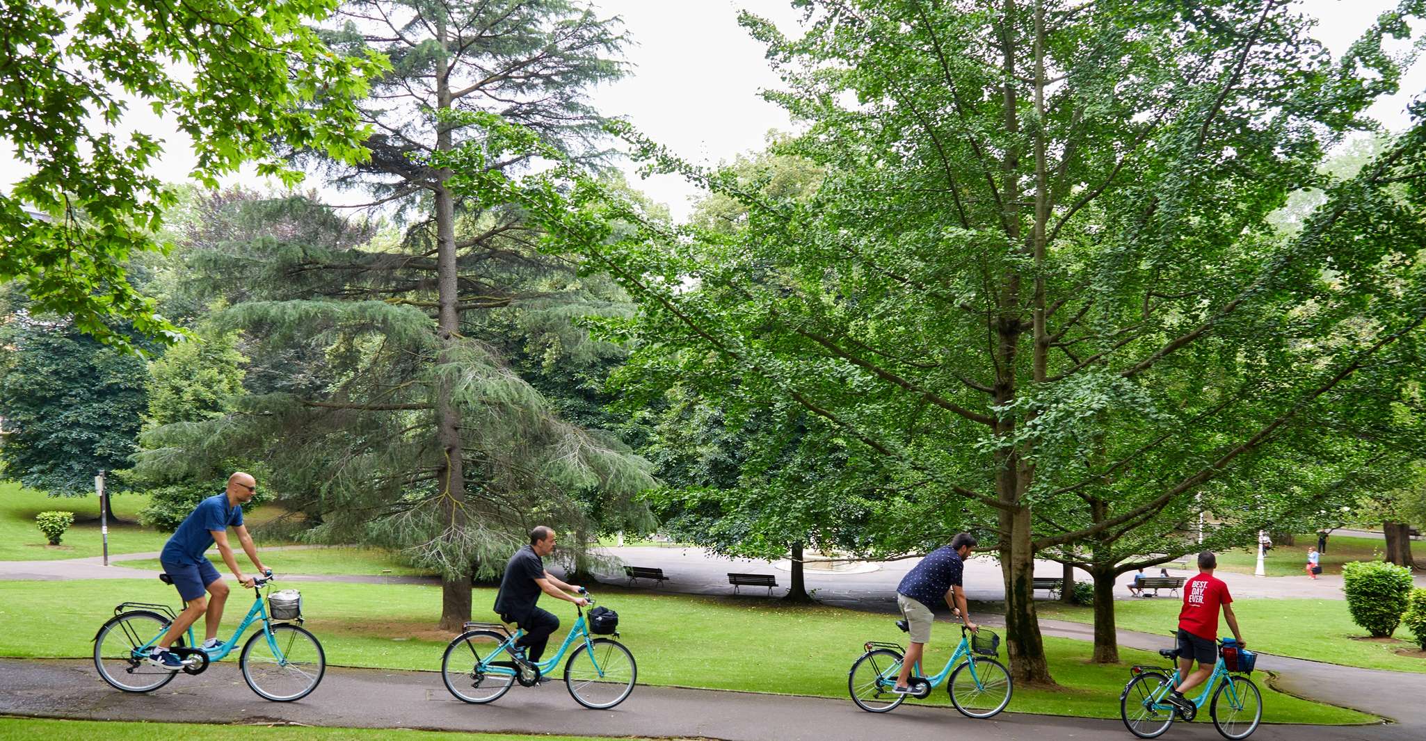 Bilbao, Guided Highlights Small Group E-Bike Tour - Housity