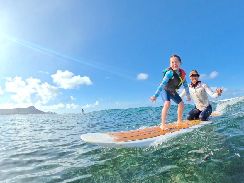 Oahu: lezione di surf per bambini a Waikiki Beach (fino a 12 anni)