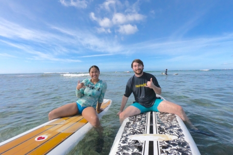 Oahu:Paar-Surfunterricht mit bis zu 4 Personen und 1 LehrerMindestens 2 bis zu 4 Personen und 1 Ausbilder