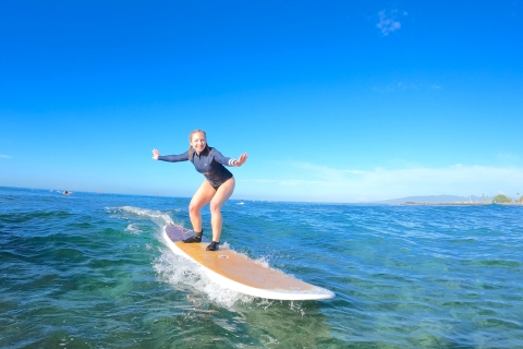 Oahu:Pair Surf Lessons With Up to 4 People and 1 Instructor Minimum 2 Up to 4 People and 1 Instructor