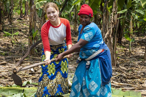 جولة في قرية مايانجي للمصالحة