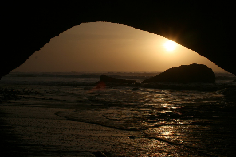 Från Agadir: Legzira Beach och Tiznit Tour med transfer