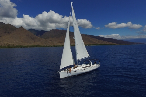 Maui: privéjacht-snorkeltocht met ontbijt en lunch