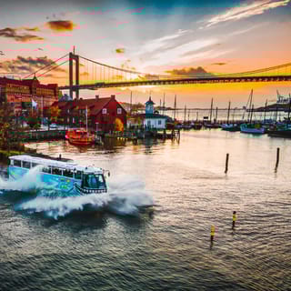 Gothenburg: Land & Water Amphibious Bus Sightseeing Tour