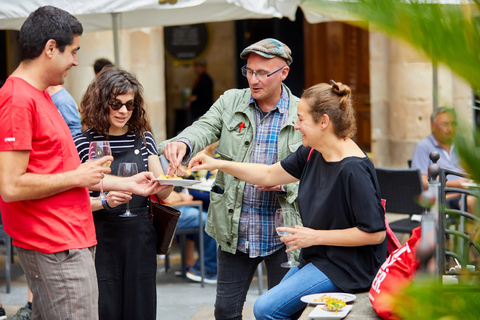 Bilbau: Pintxos e degustação de vinhos com guia localExcursão em grupo