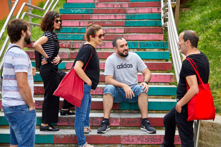 Bilbao: Passeio a pé pela arte de rua com cerveja artesanal localBilbao: passeio a pé pela arte de rua com cerveja artesanal local