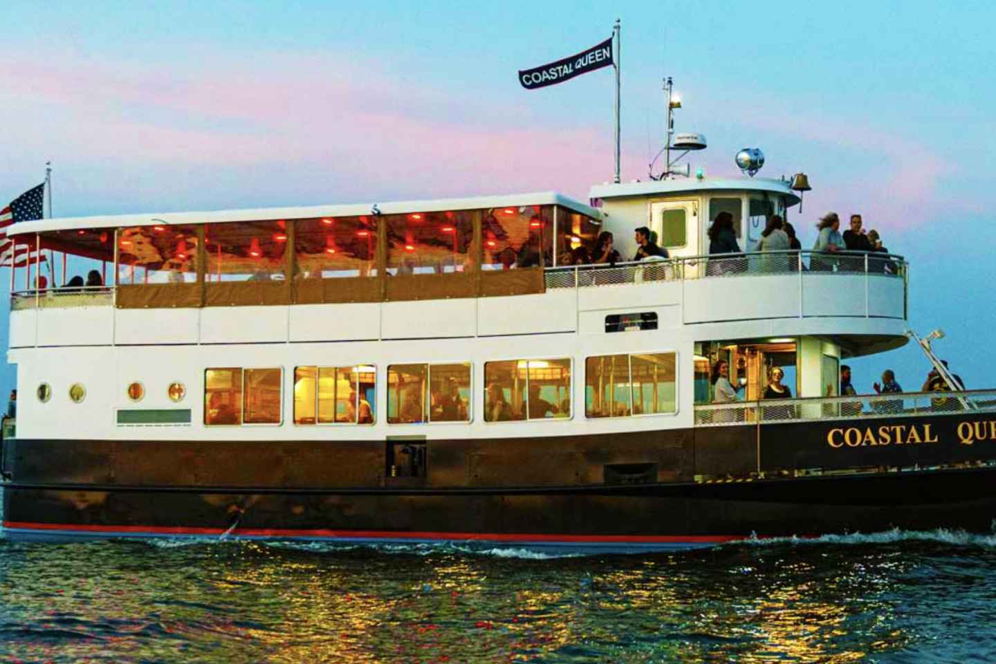 Newport: Newport Harbor und Narragansett Bay Sunset Cruise