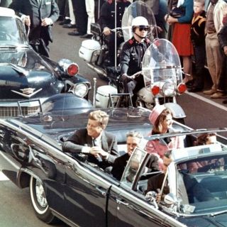 Dallas: 2-Hour JFK Assassination Tour without Museum