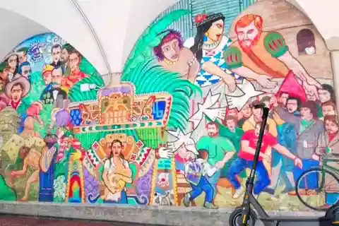 Bolonha: Tour de arte de rua em uma bicicleta elétrica