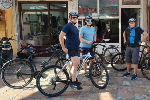 Skopje: Bike and Brunch Experience