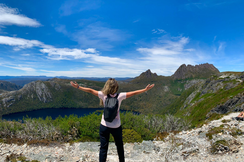 Tasmania: Excursión guiada de 6 días por la naturaleza y la vida salvajeTour con Albergue Habitación Doble