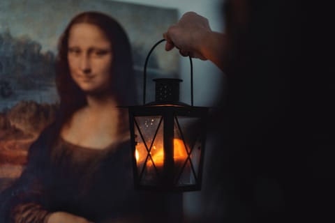 Paris: The Mona Lisa Curse Outdoor Escape Game