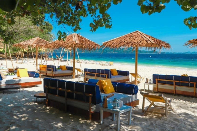 Phuket: Escursione in motoscafo alla spiaggia di Banana Beach a Koh HeyPrelievo dal centro di Phuket