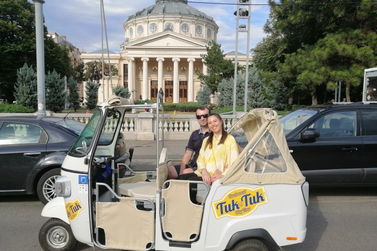 Boekarest: privé Tuk-Tuk-tour aan de zuidkant met ophaalserviceBoekarest: privé Tuk-Tuk-tour aan de zuidkant met transfer