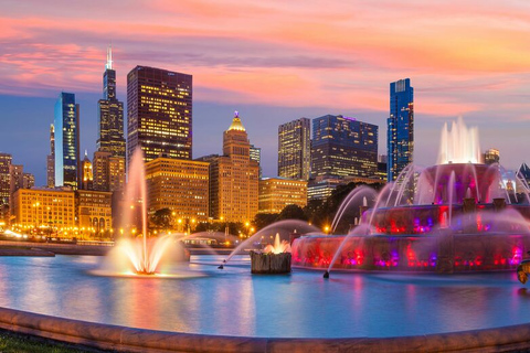 Chicago: tour notturno per piccoli gruppi con Skydeck e crociera sullo skyline