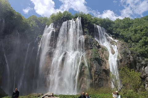 Zagreb: Plitvice Lakes & Rastoke Private Day Trip