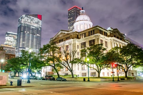 Houston: Haunted Outdoor Escape Game