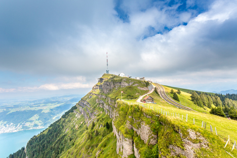 De Lucerna: Viagem de ida e volta ao Rigi clássicoDe Lucerna: Excursão Clássica de Ida e Volta à Rigi