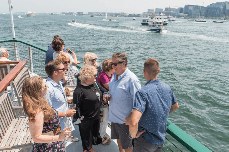 Boston: New England Harbor CruiseKryssning i Bostons hamn