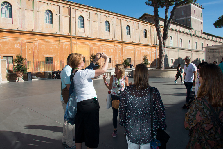 Vaticano: recorrido sin colas por lo más destacado y la Capilla SixtinaTour en ingles