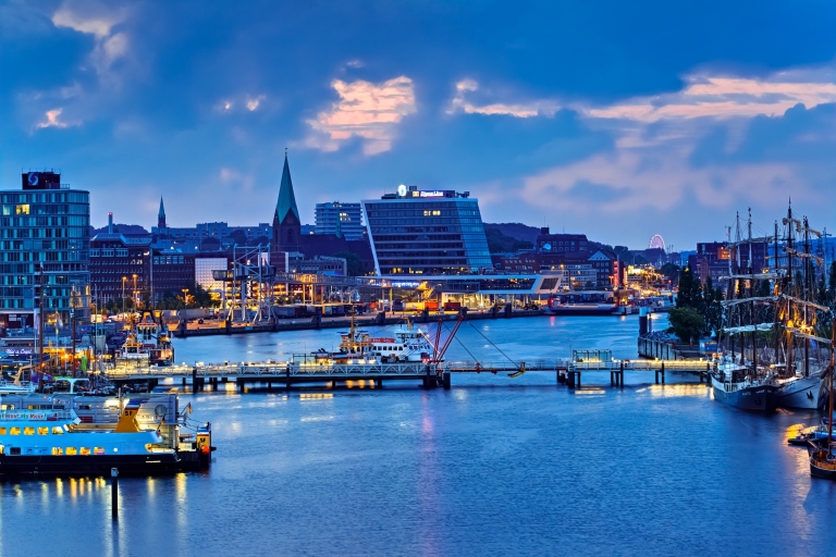 Hamburg: Private One-Way Transfer to or from Kiel Port Transfer from Hamburg to Kiel Port