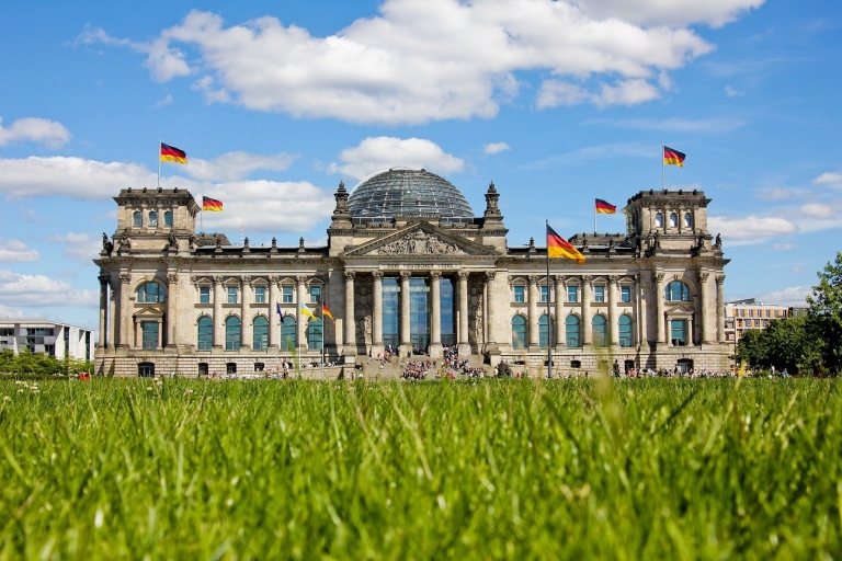 Berlin: Scenic Guided Tour by Private Car for 2, 3, 6 Hours 2-Hour Tour